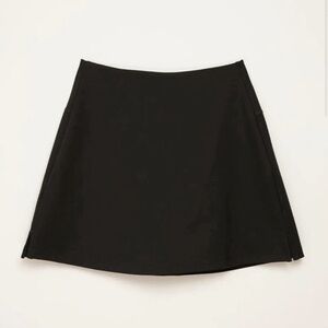 Girlfriend Collective Sport Skort in Black Size S